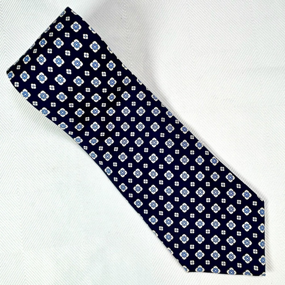 Vintage Brooks Brothers Makers Pure Silk Necktie Navy Blue Medallion USA